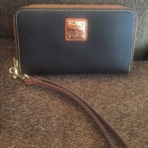 Dooney wristlet