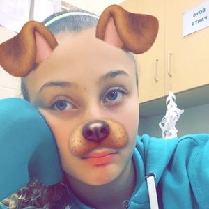 Meet your Posher, Ariana