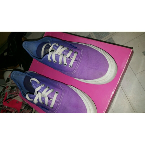 Purple / blue ombre Vans - Picture 2 of 3