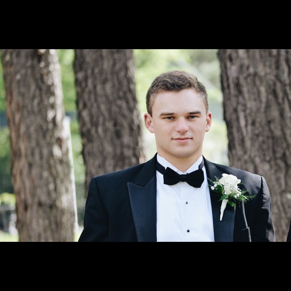 Meet your Posher, Carson