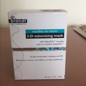 Dr.Brandt 3-D volumizing mask
