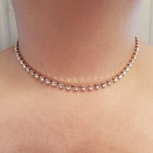 💎 Rose gold choker necklace