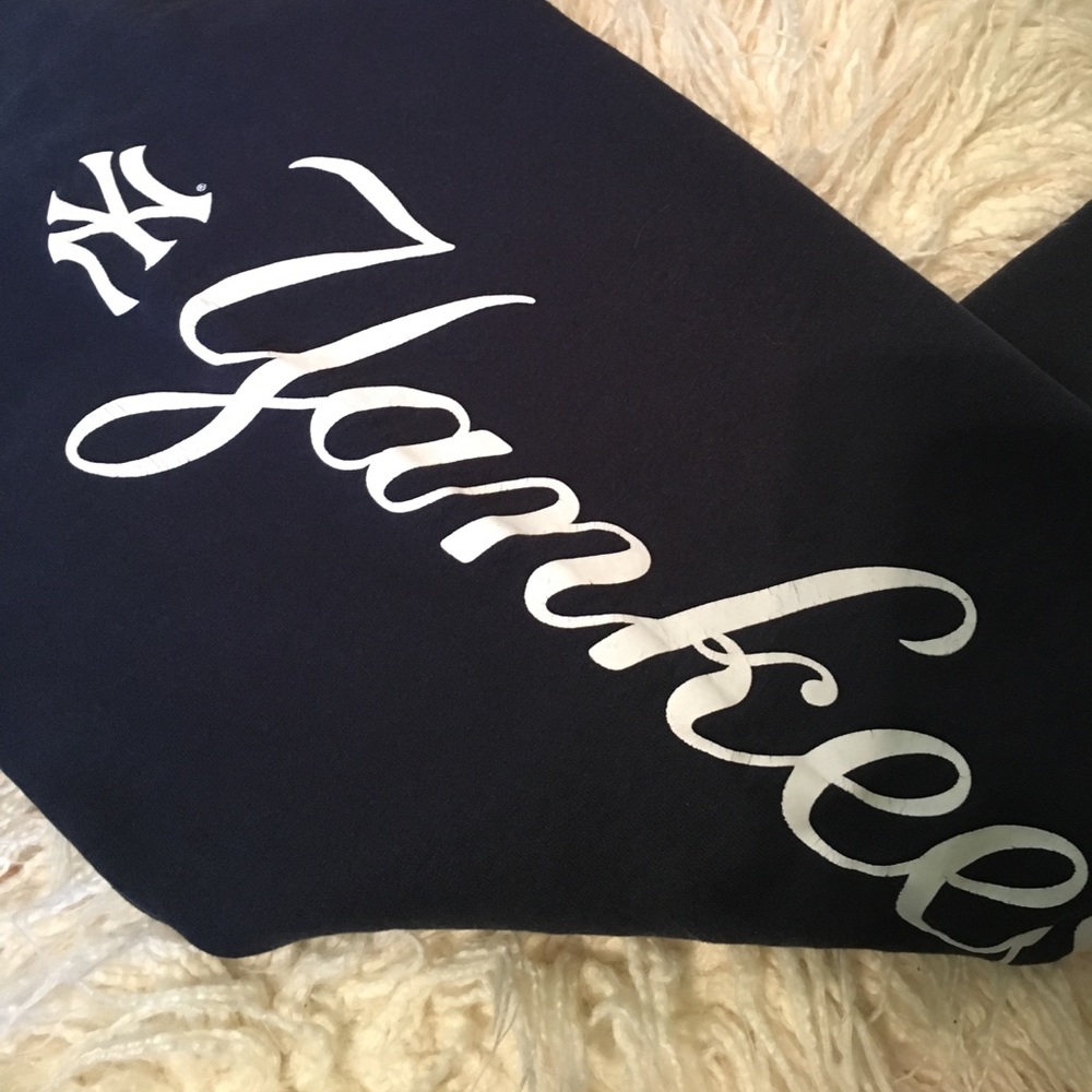 SALE✨ New York Yankees Reebok Sweatpants