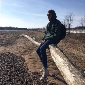 Meet your Posher, Quincy