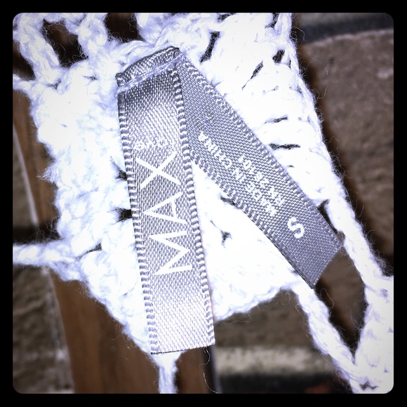 Top - Picture 3 of 3