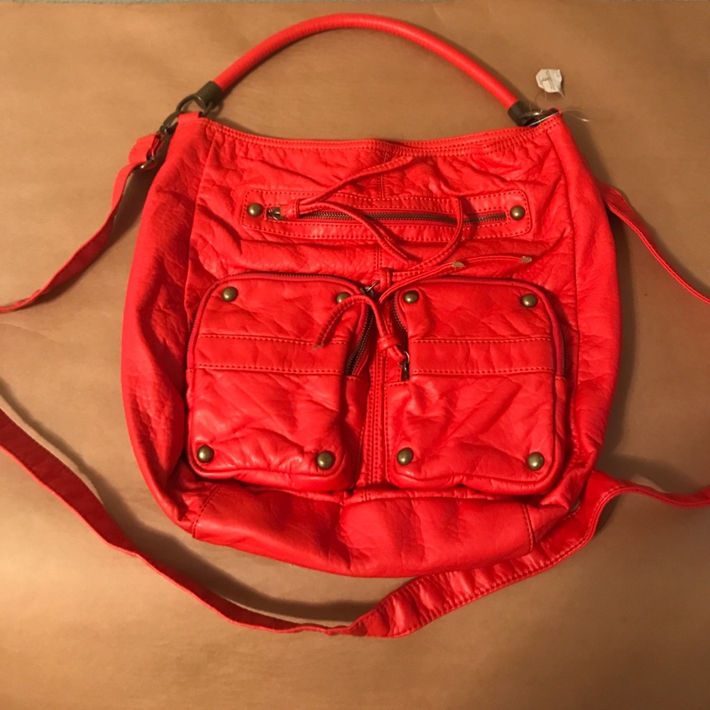 NWT Arizona Crossbody purse
