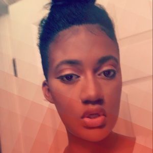 Meet your Posher, Imari