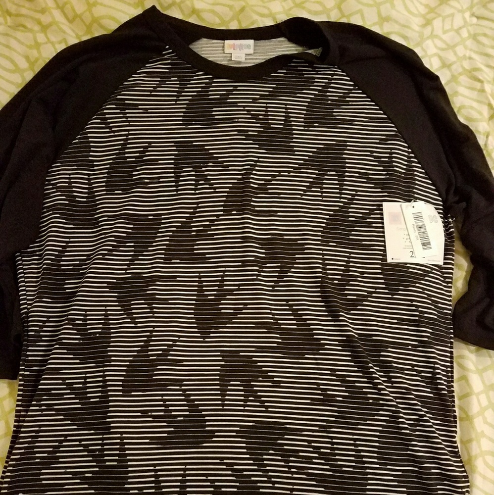 NWT Lularoe Randy style Shirt with Bird Print