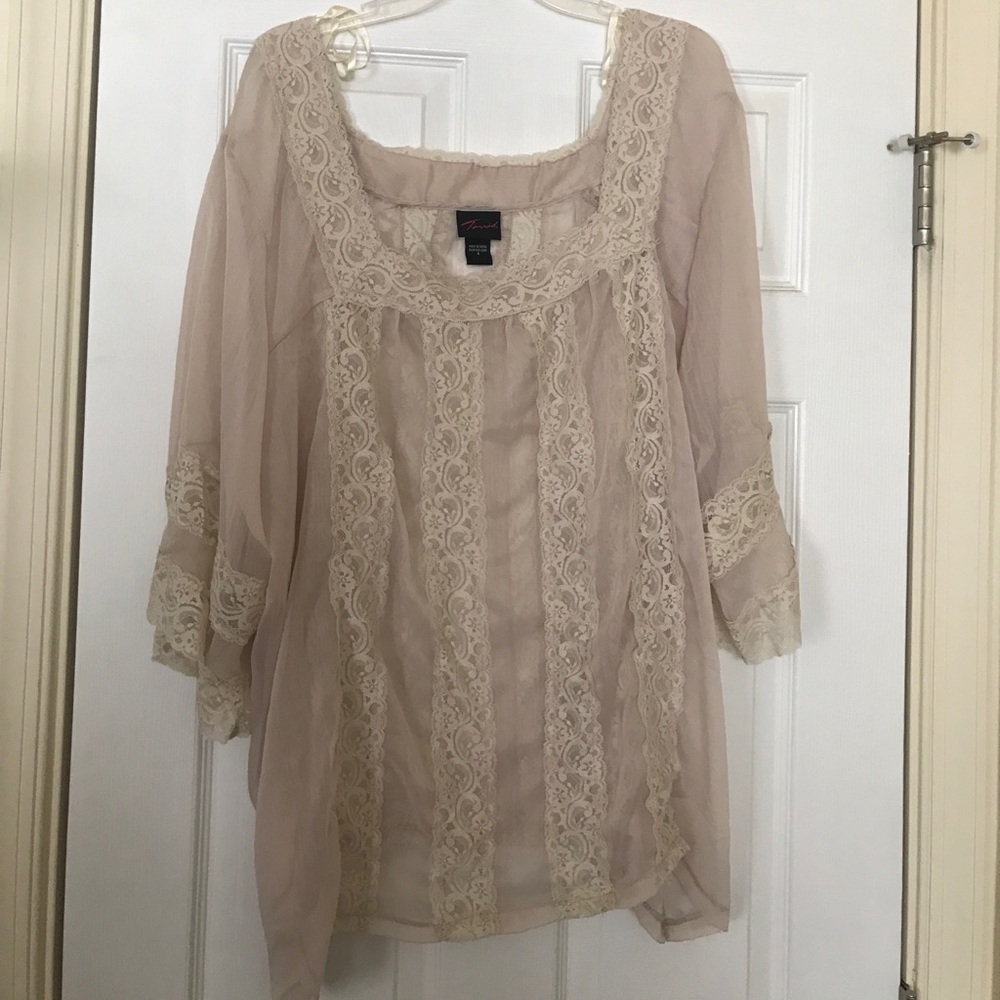 Torrid, size 4, beige chiffon/lace peasant top