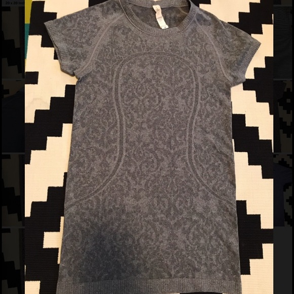 lululemon athletica Tops - 🍋🍋 lululemon swiftly grey shirt
