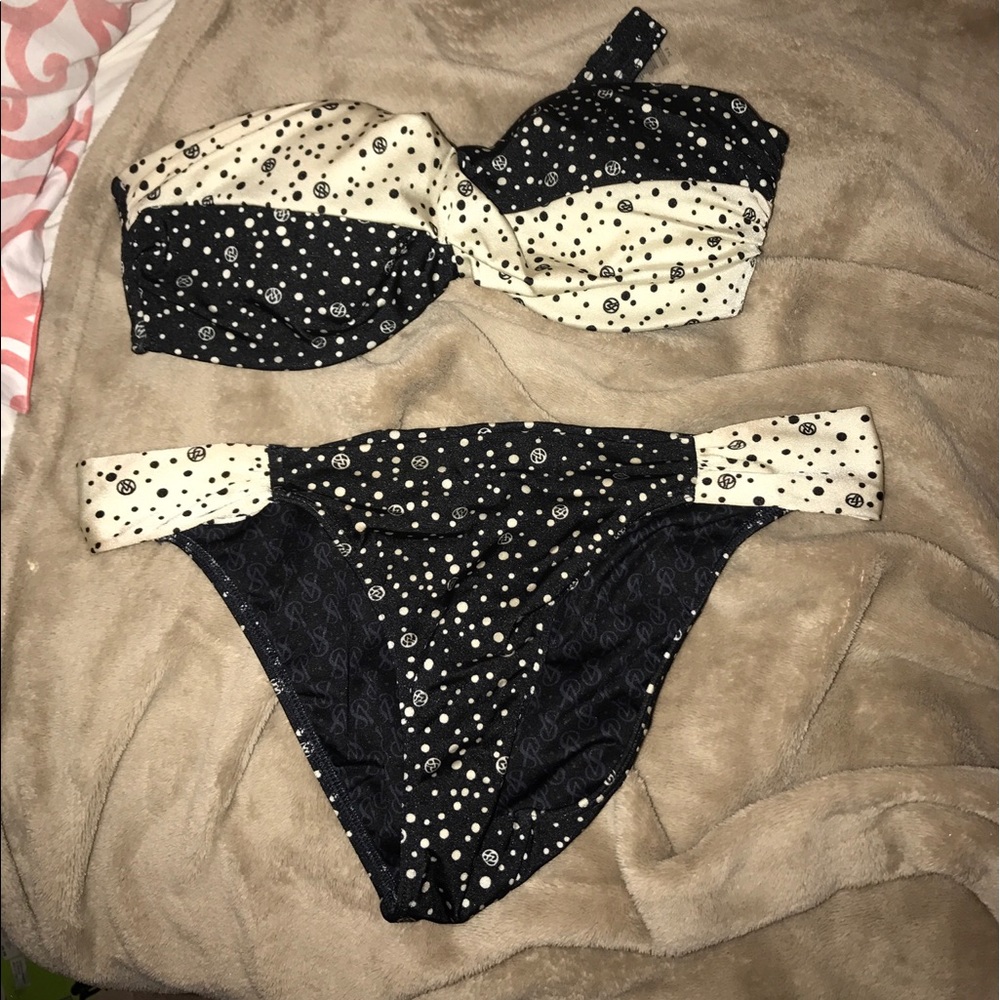 Vs & pink swim bundle