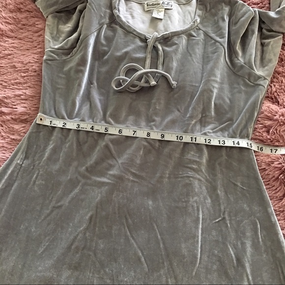 Victoria Holley Crushed Velvet Dress GOT - Picture 6 of 8