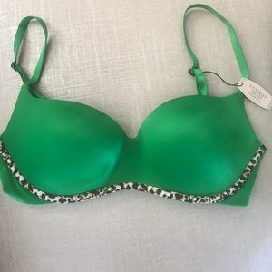 VS Victoria's Secret Green Balconnet Push-up Bra