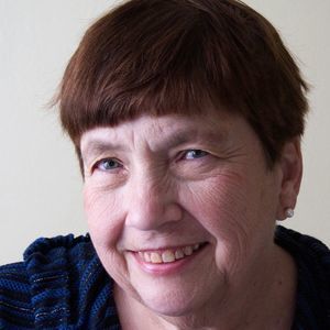 Meet your Posher, Suzanne