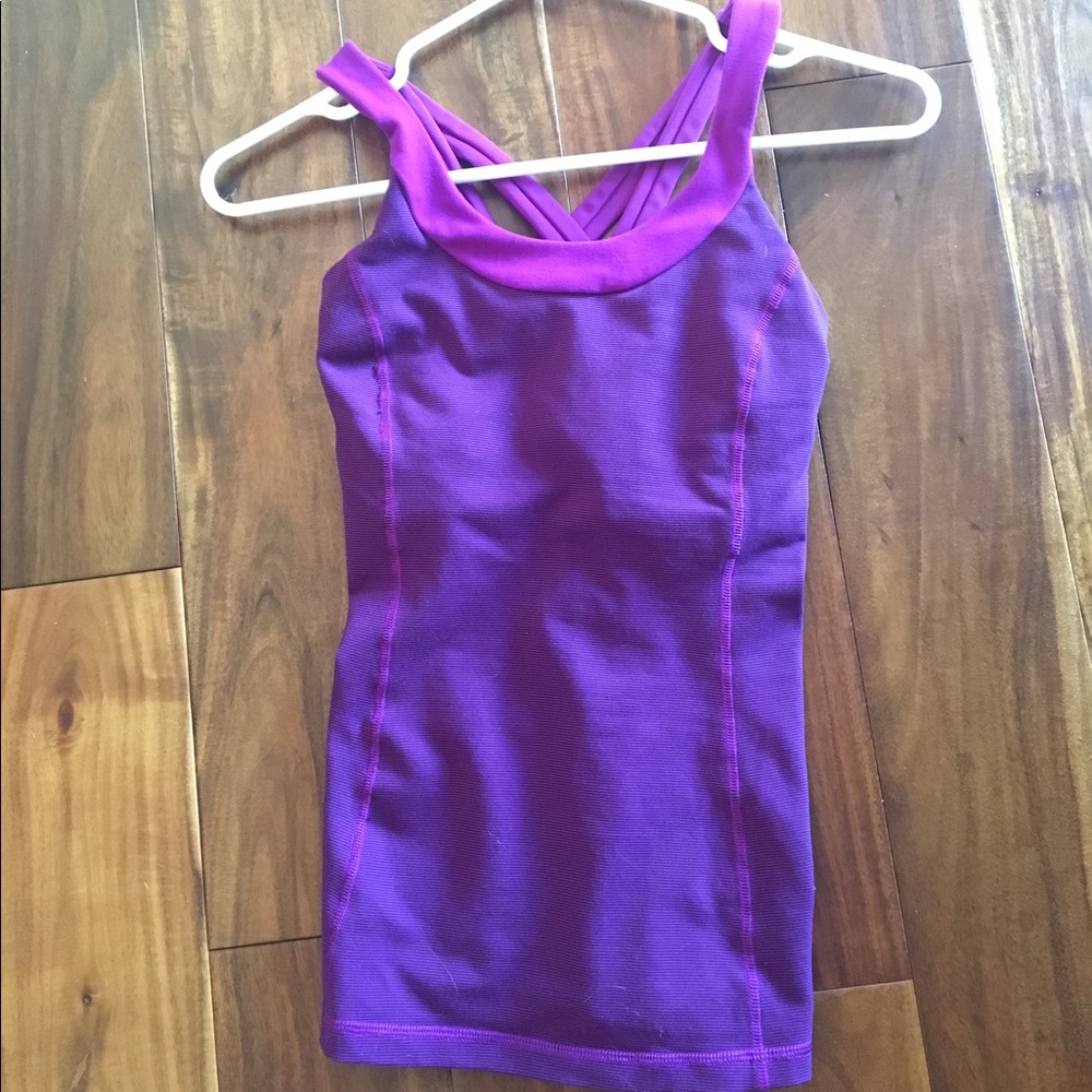 Lululemon tank