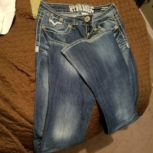 Hydraulic jeans