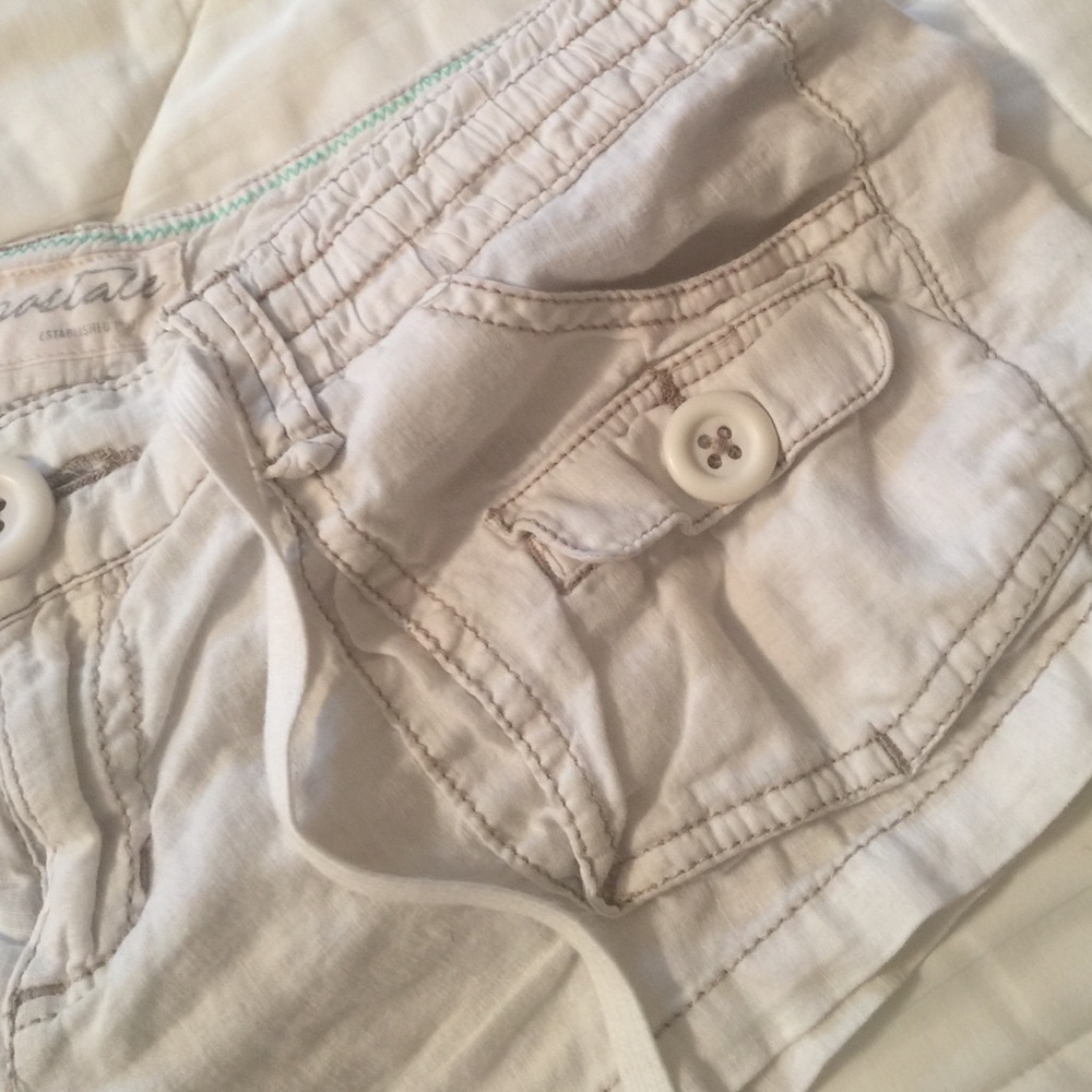 Shorts - Picture 4 of 4