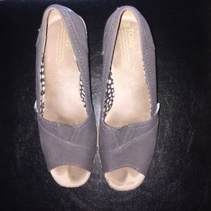 Toms Wedges