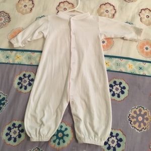 Like new. Kissy Kissy baby girl. White with pink