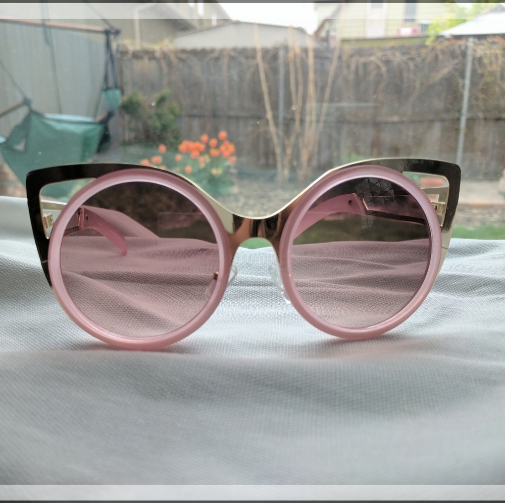 Pink and Gold Cat eye frame sunglasses