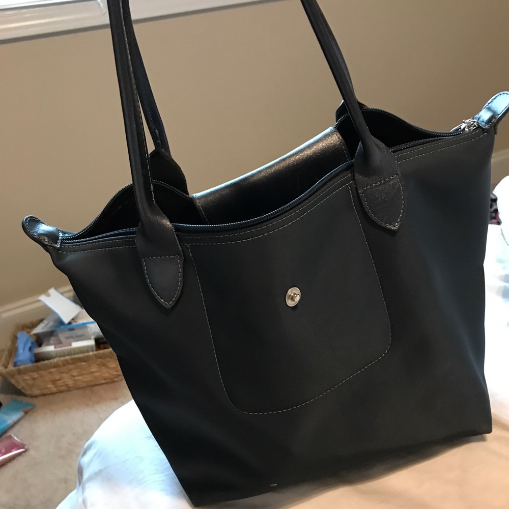Long champ tote - small color gun metal