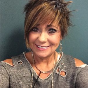 Meet your Posher, Lynn