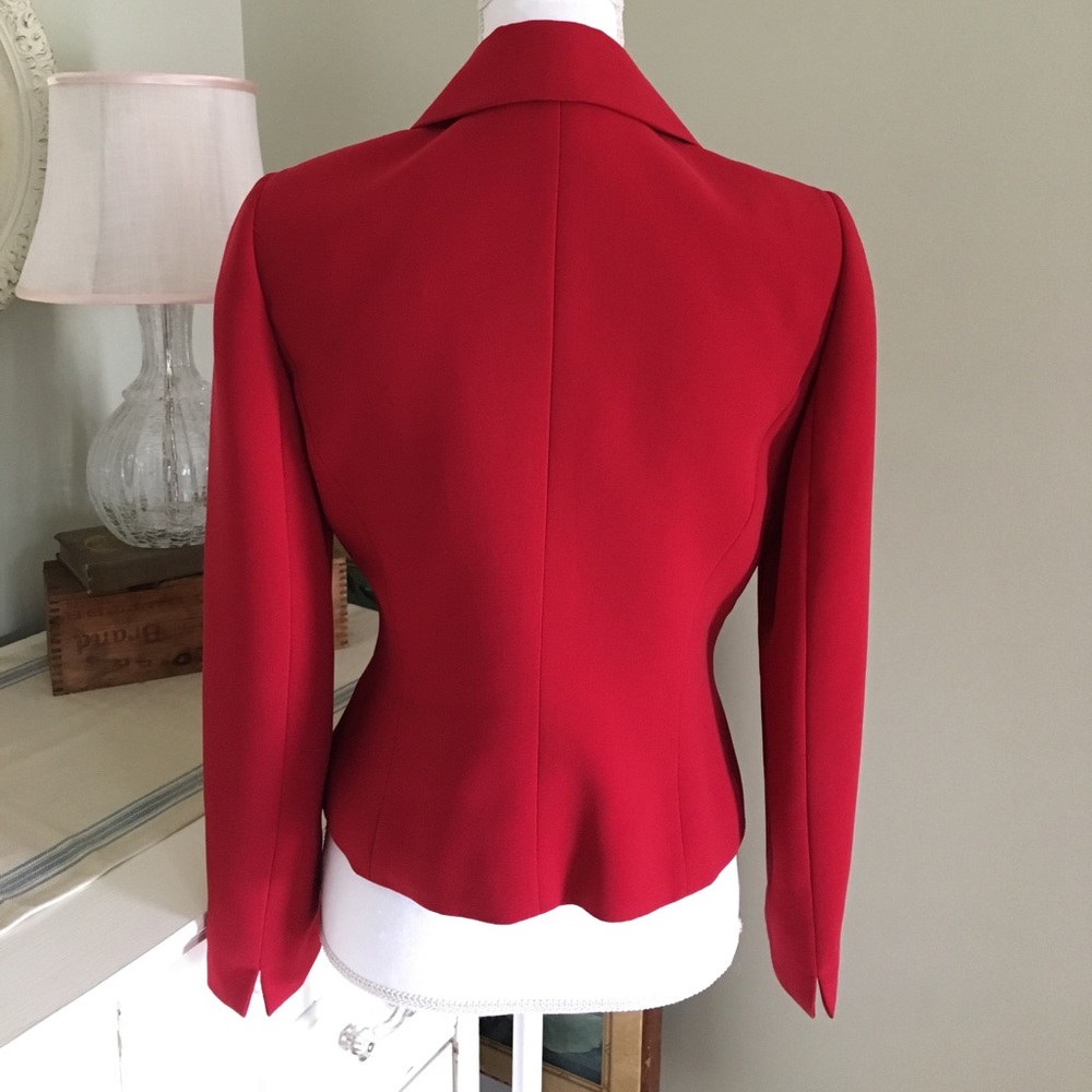 ❌ SOLD ❌ SALE! Tahari Asymmetrical Red Blazer - Picture 5 of 8