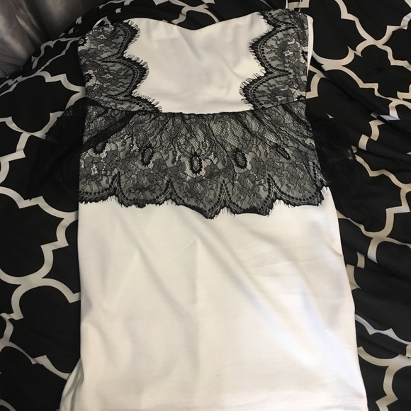 Peplum dress never worn - Picture 2 of 4