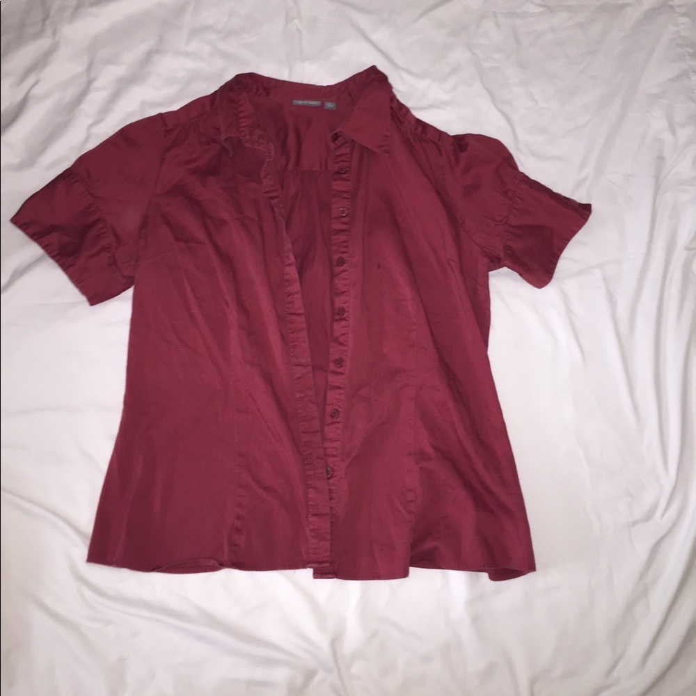 Dark red button up apt.9 short sleeve shirt