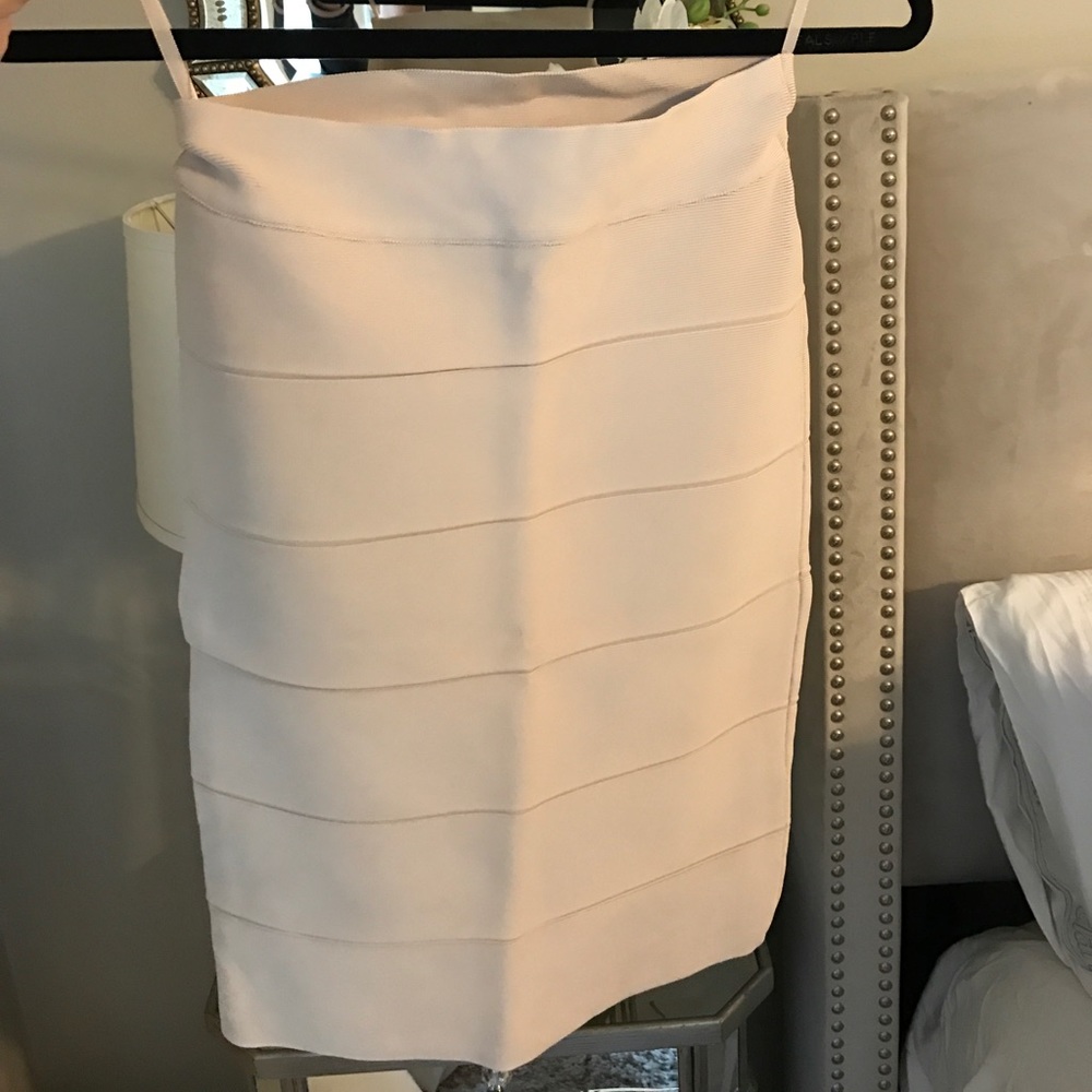 BCBG bandage long skirt S