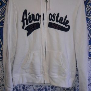 Aeropostale white sweatshirt