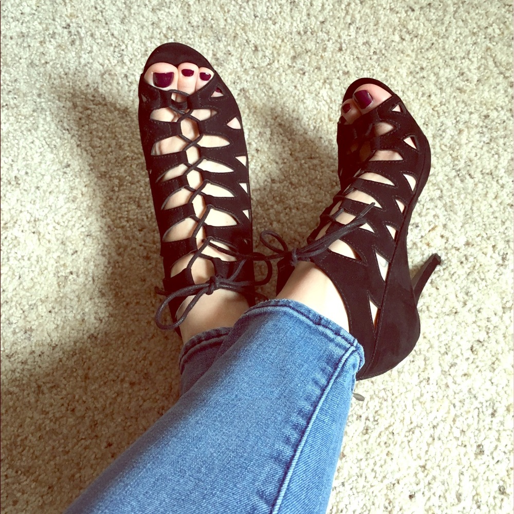 Chinese Laundry Lace Up Heels