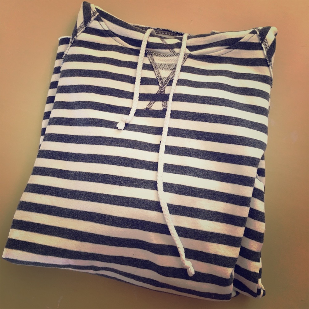 Motherhood Maternity sweatshirt