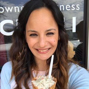 Meet your Posher, Natalie