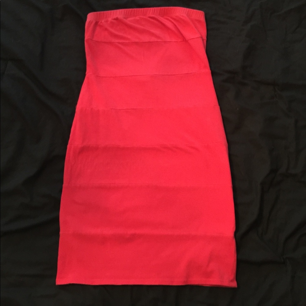 Strapless dress with zip back