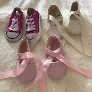 Baby girl shoes size 4
