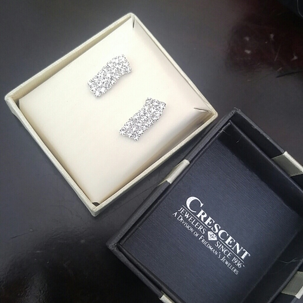 Beautiful earrings - Picture 5 of 5