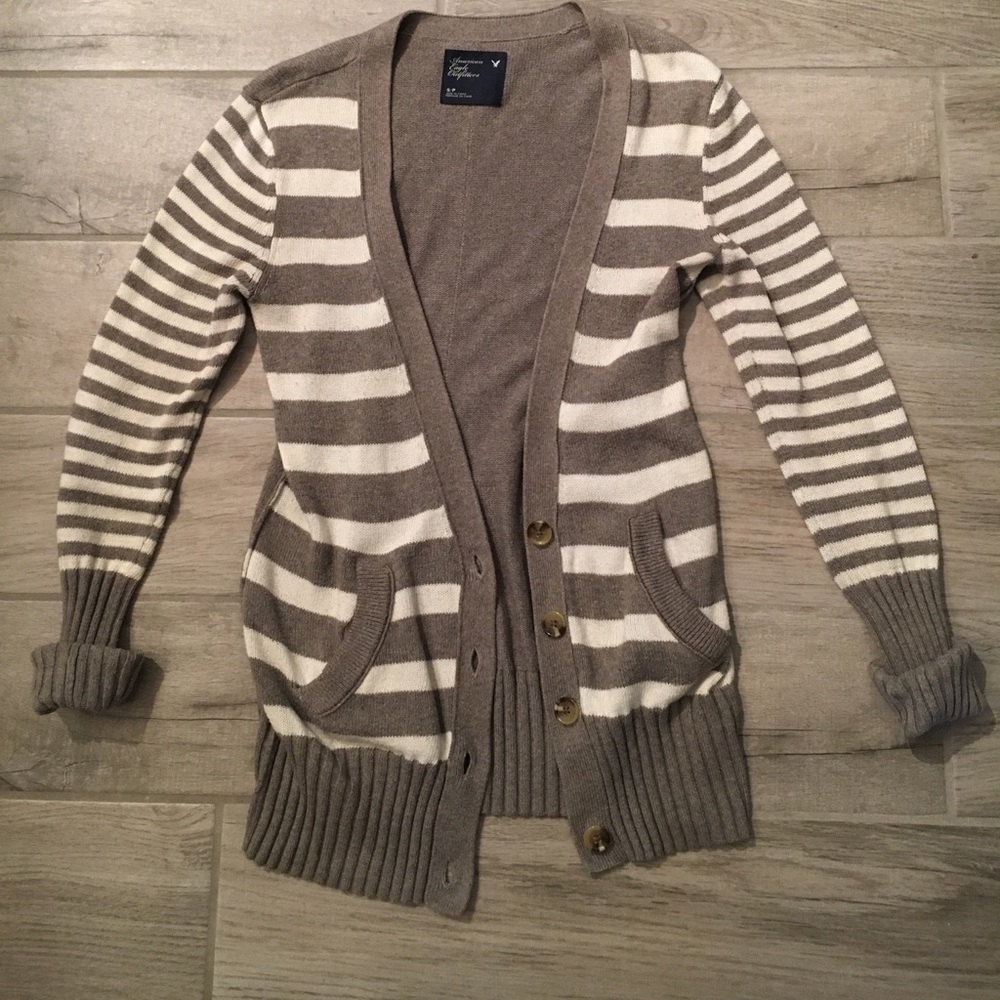 Striped cardigan with buttons