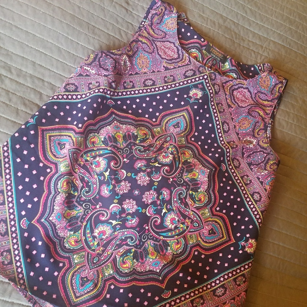 Multi color pasley tank