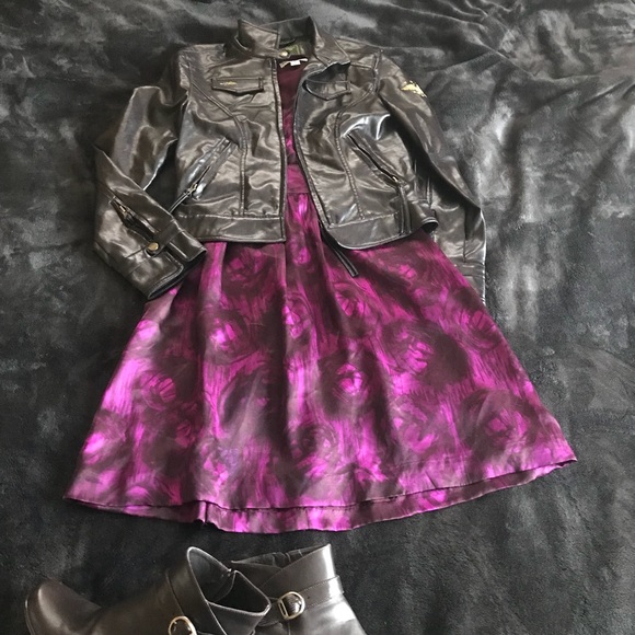 Hot! - Picture 3 of 4