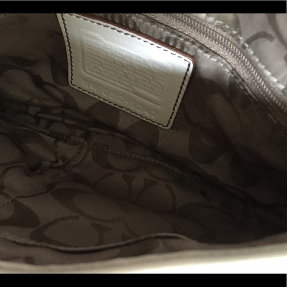 Small shoulder Coach bag - Picture 3 of 4