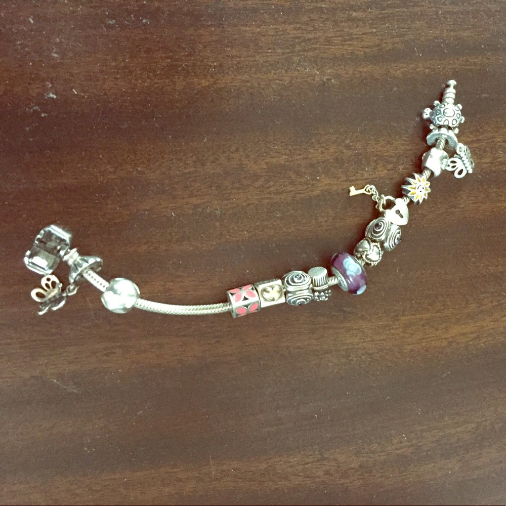 Bracelet