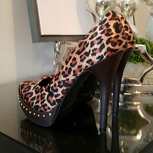Leopard print heels - Picture 3 of 3