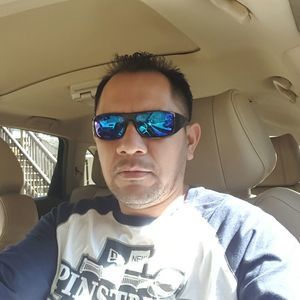 Meet your Posher, Victor daniel