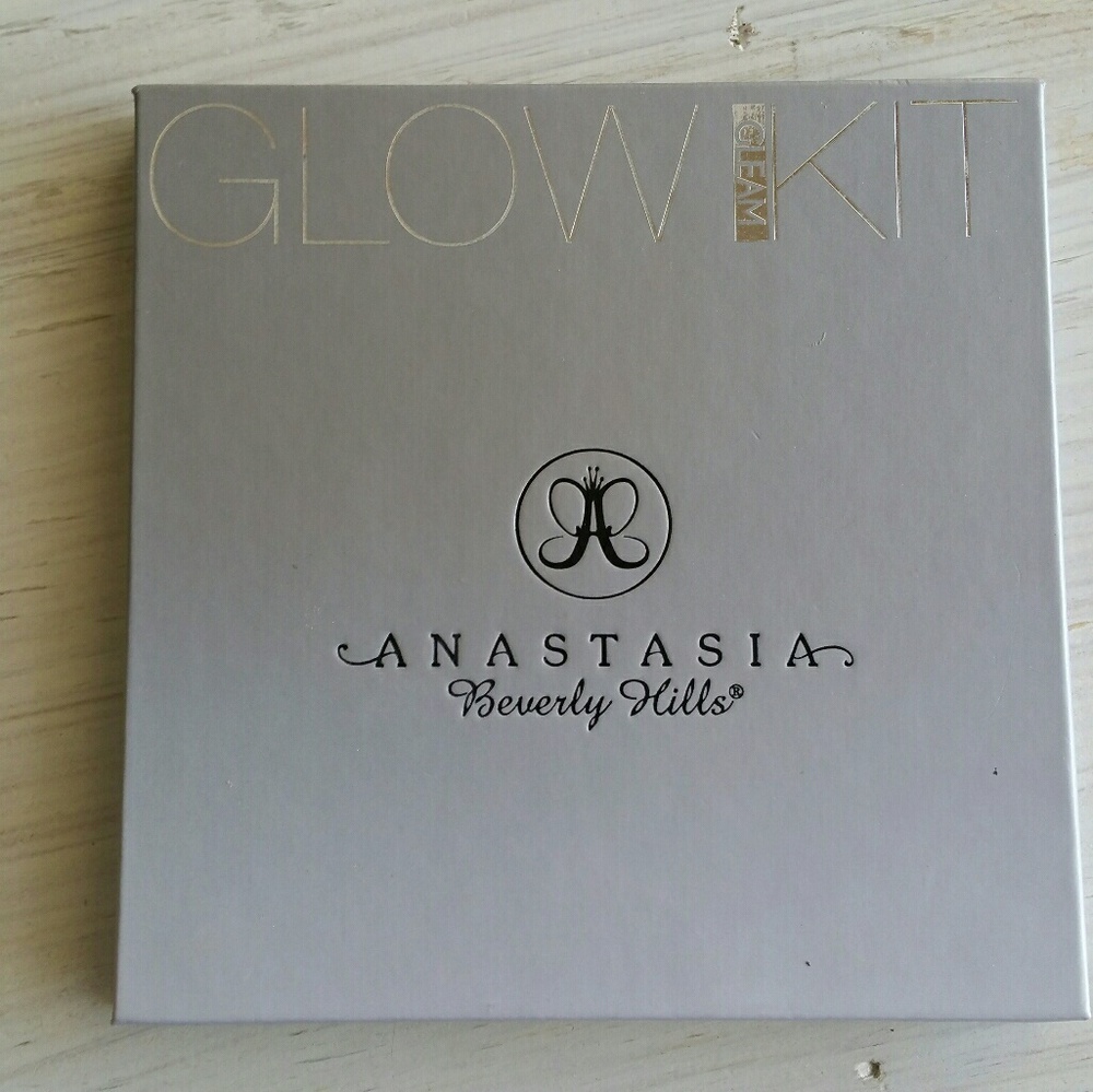 Anastasia Beverly Hills Glow Kit Gleam