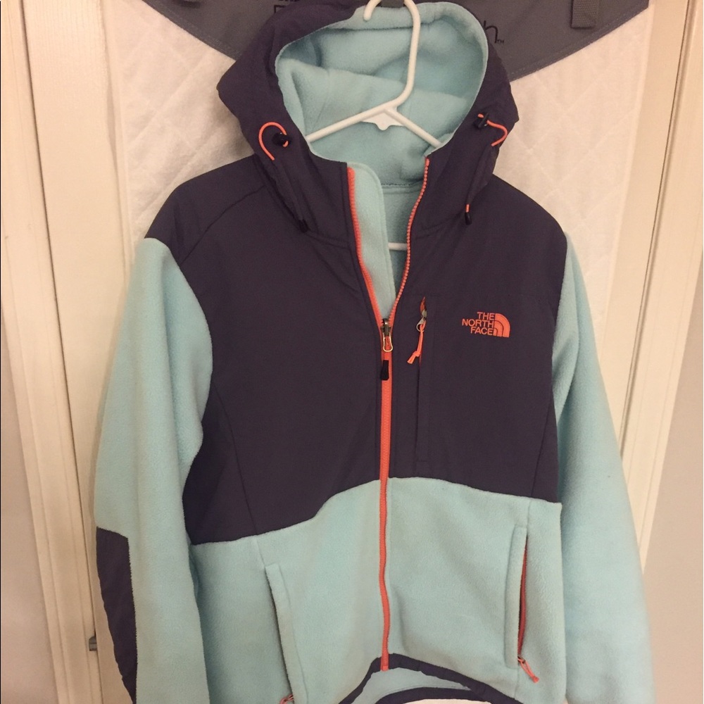 Women's XL North Face jacket