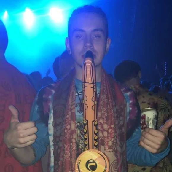 Meet your Posher, Aaron - Picture 1 of 1