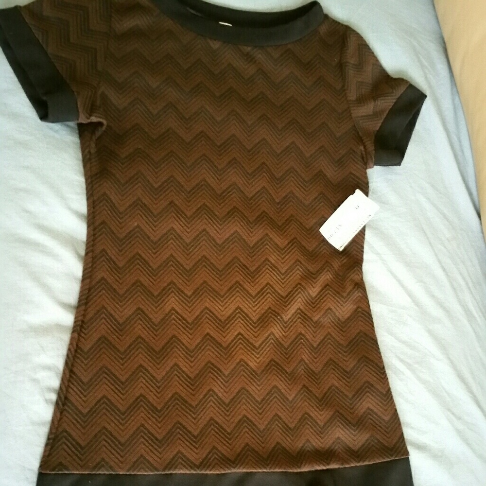 Brand new dress small junior 3 tags on