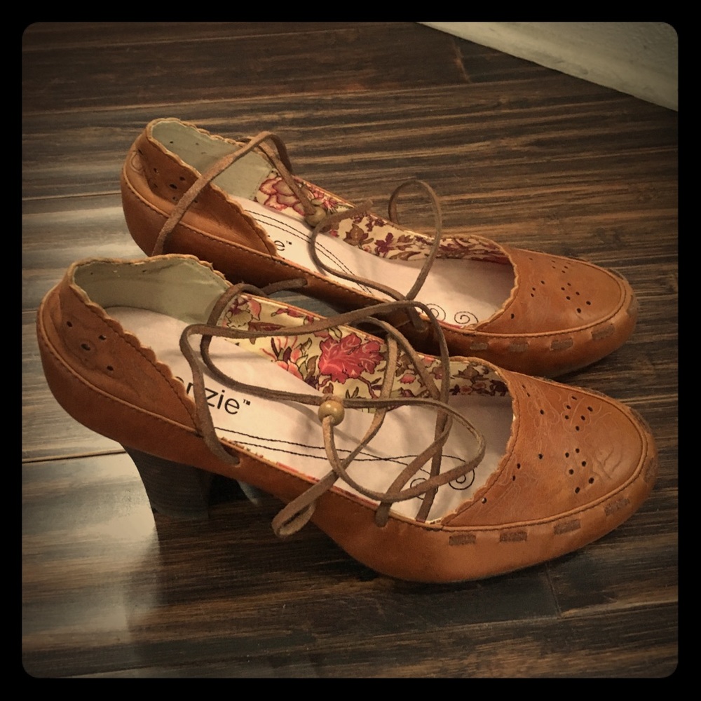 Kenzie shoes, "bolero" style
