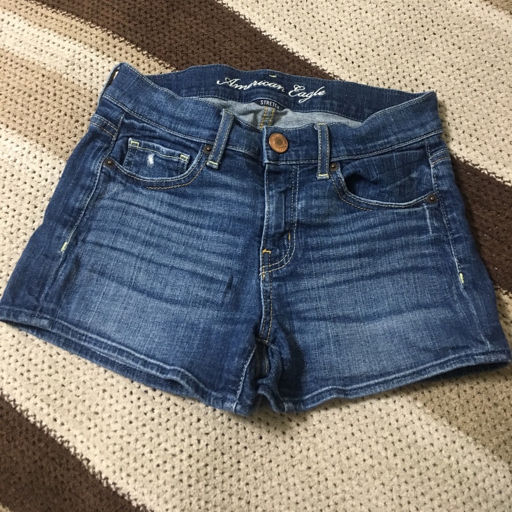 High-Waisted Jean Shorts 👖☀️